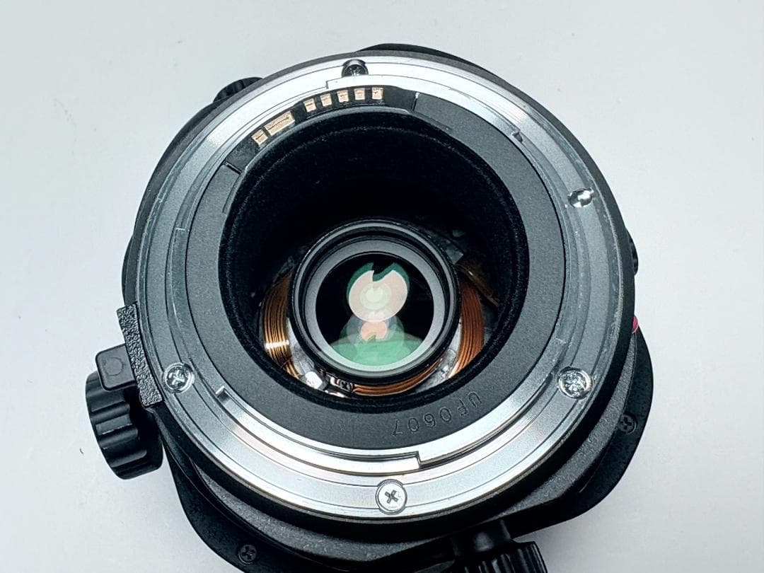 極上品 キヤノン TS-E 24mm F3.5 L II