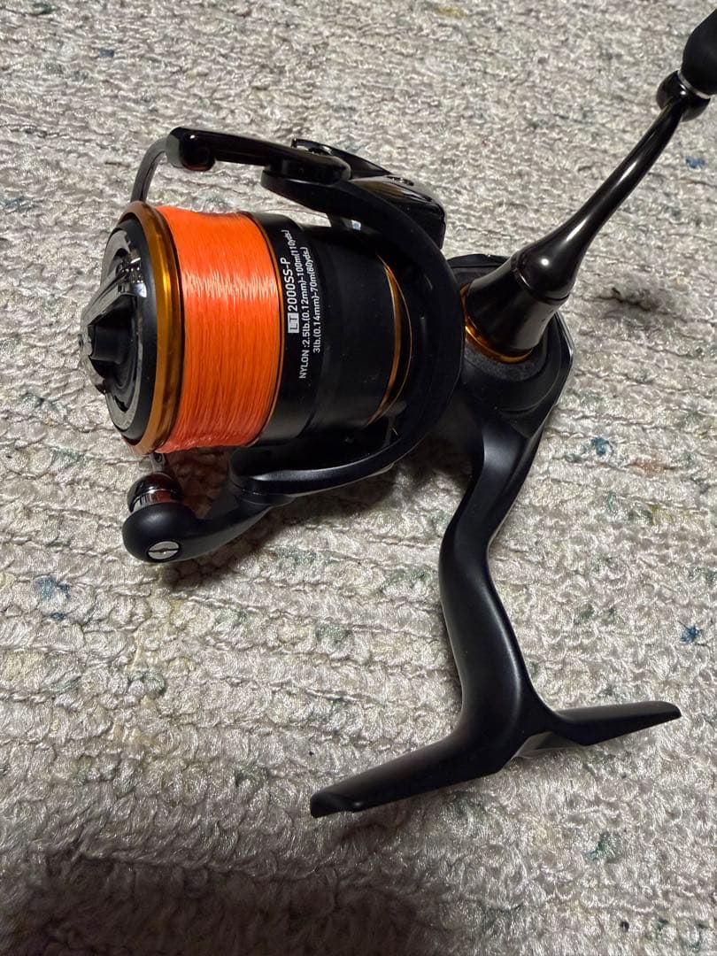 【極上品】ダイワ 21プレッソ LT2000SS-P
