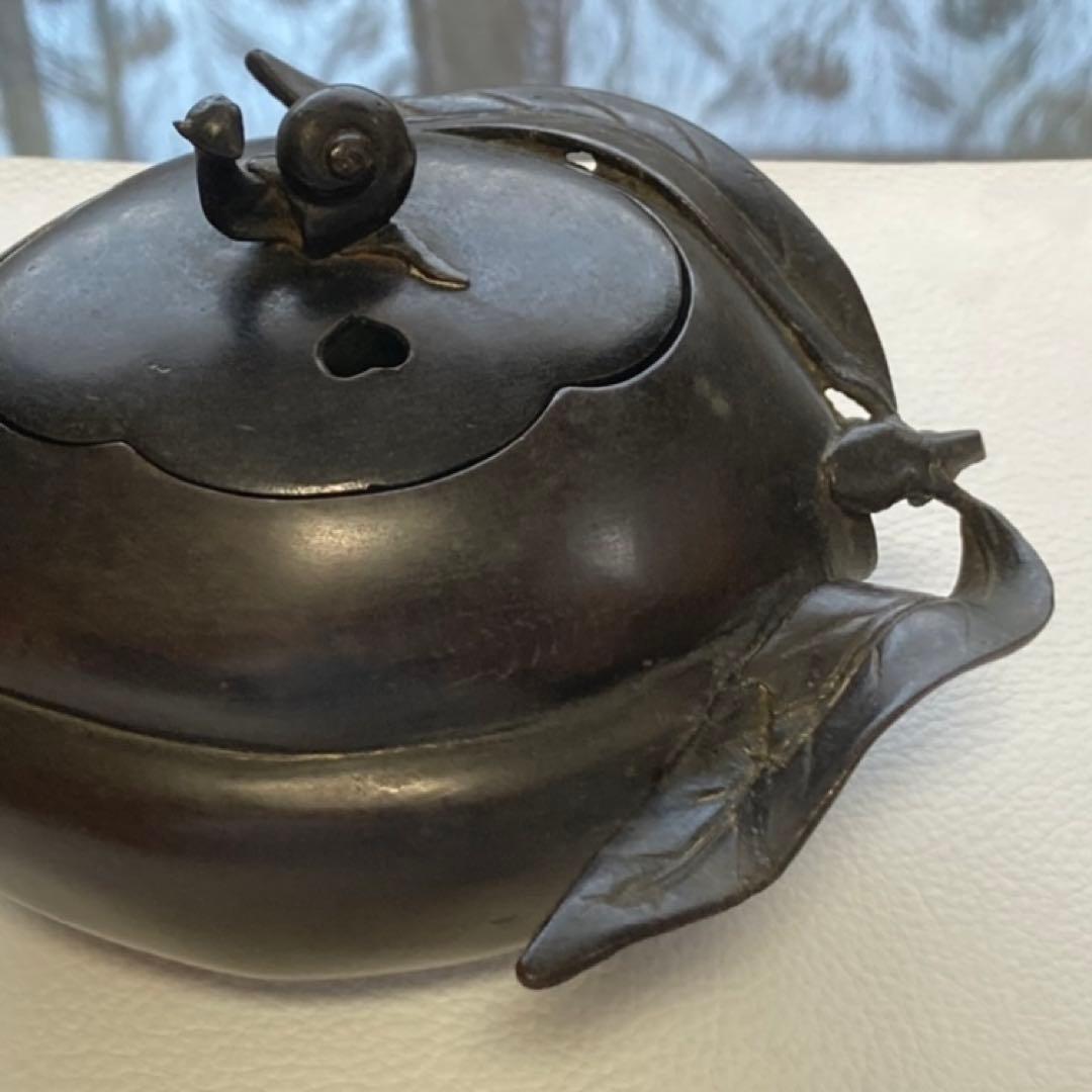 古い味のある香炉 銅製 柿 カタツムリ 小物入れ 置物 和風 工芸品 レトロ