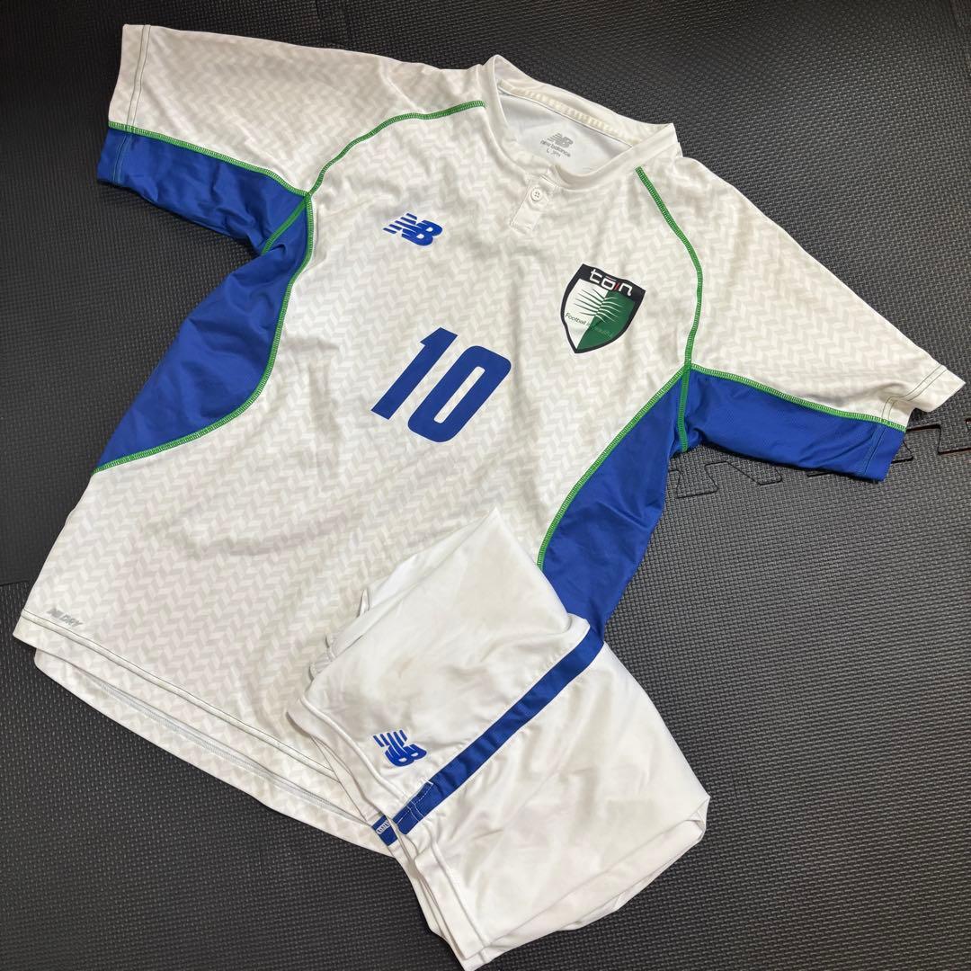 Toin New Balance サッカーシャツ10