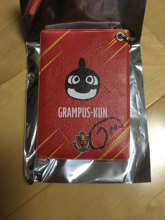 名古屋グランパス パスケース グランパスくん サイン入り
