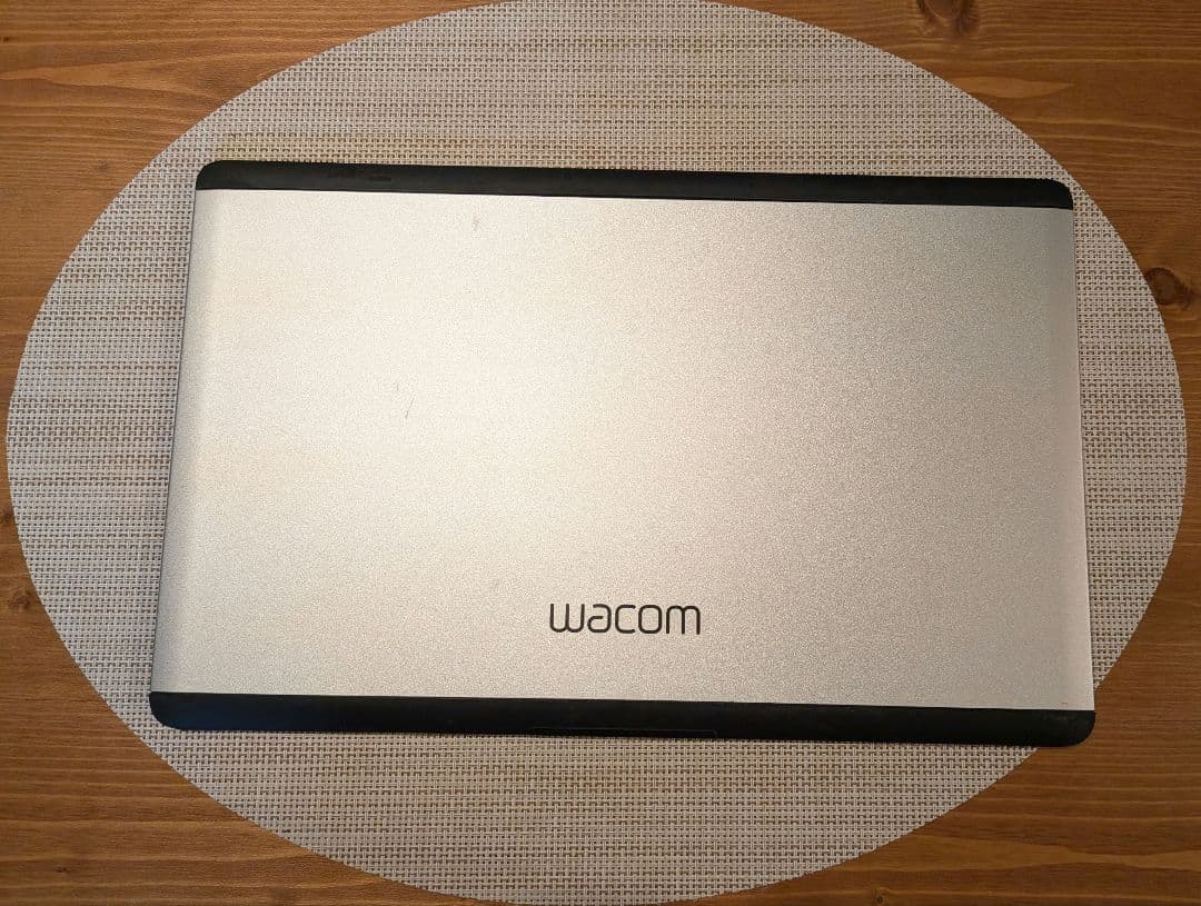Wacom CINTIQ 13HD 液晶ペンタブレット本体