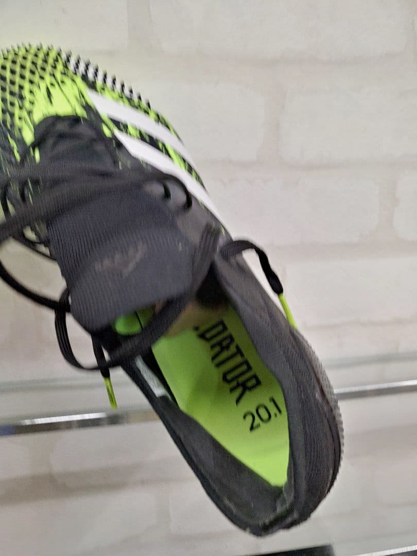 adidas プレデター　ミューテーター20.1　L　FG　27.0㎝　グリーン