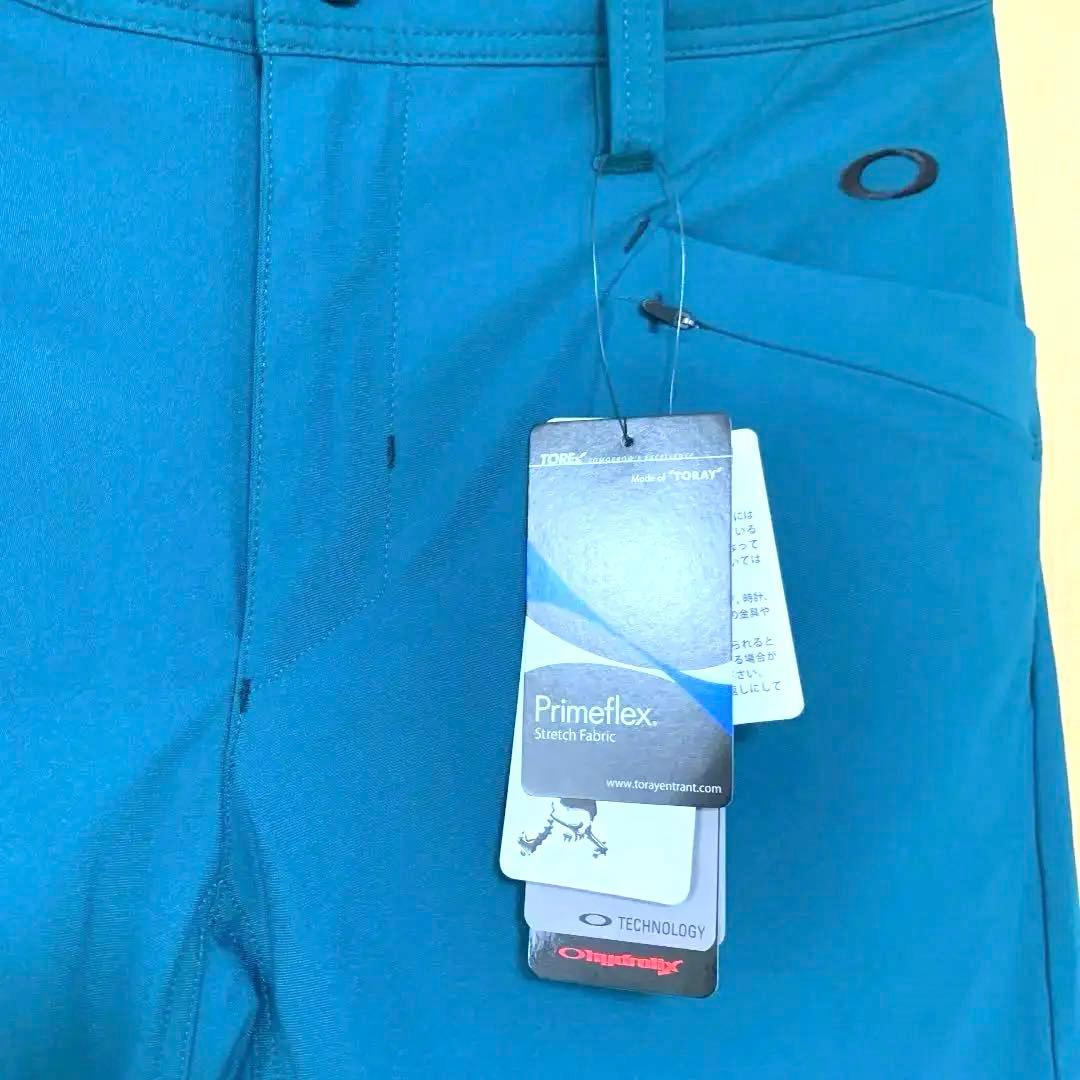 ☆新品未使用タグ付き☆限定オークリーゴルフパンツ　ストレッチ　34
