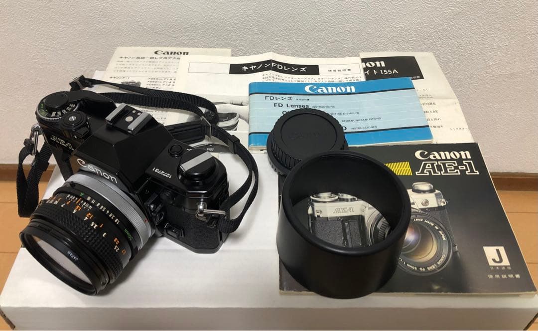 【美品中古】Canon AE-1 フィルム一眼レフカメラ　説明書カタログ付き