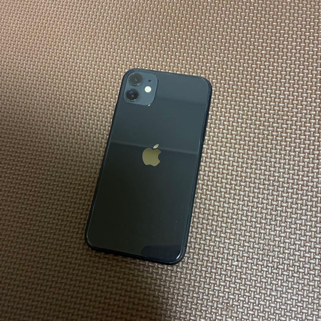 【美品】iPhone11 本体 64GB ブラック 初期化済み SIMフリー