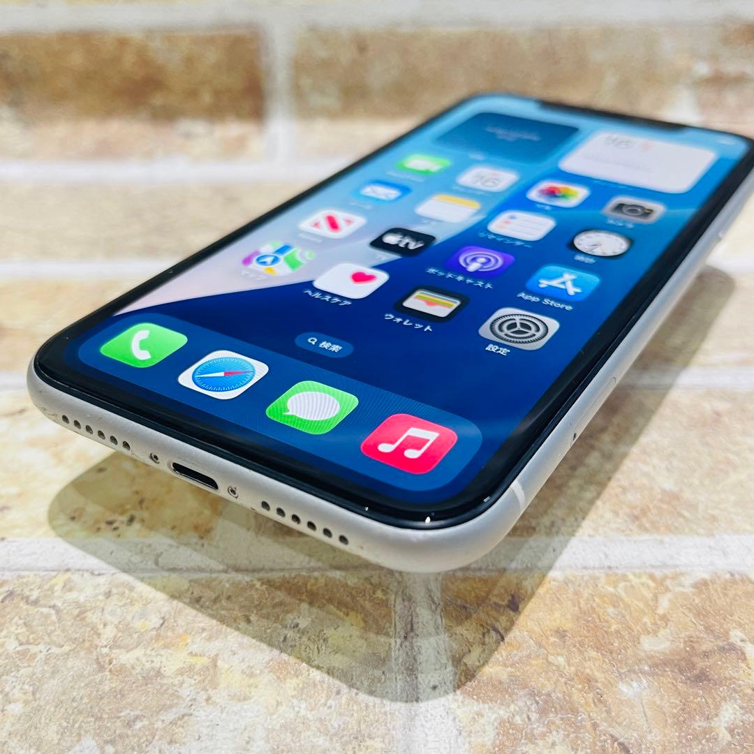 SIMフリー iPhoneXR 64GB ホワイト 電池新品