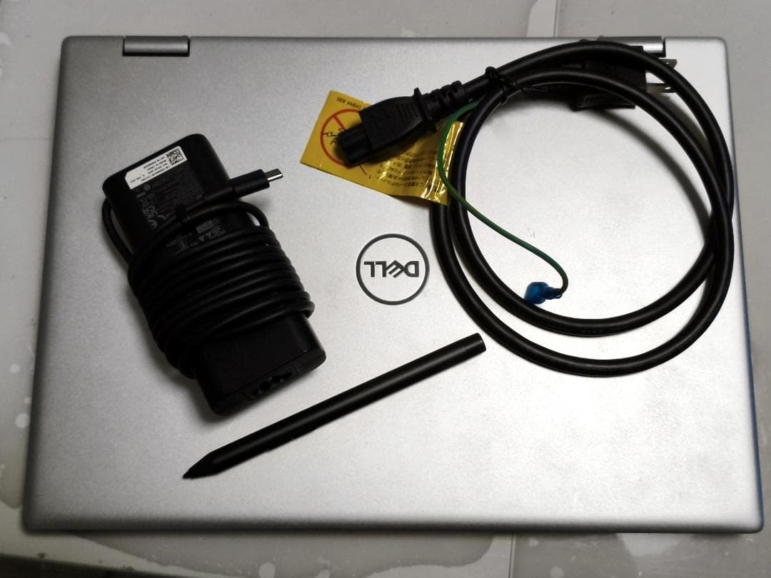 第12世代Dell Inspiron 7420 i7 タッチパネルSSDなし