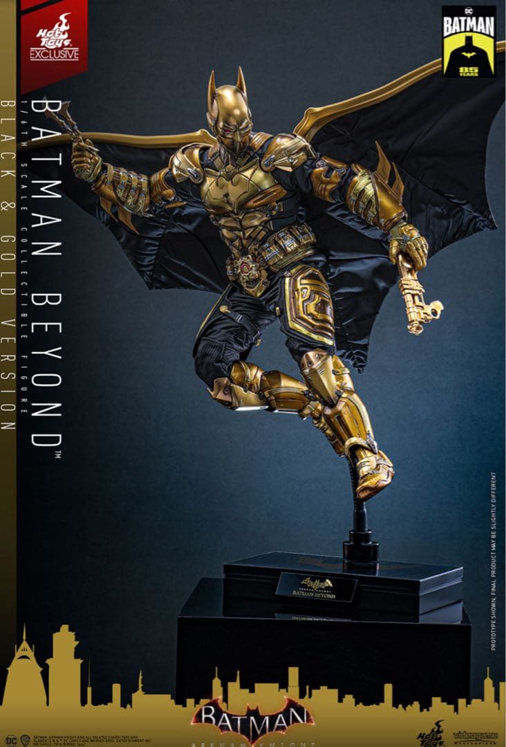 【美品】 バットマン　アーカム・ナイト　ザ・フューチャー　ブラック＆ゴールド版