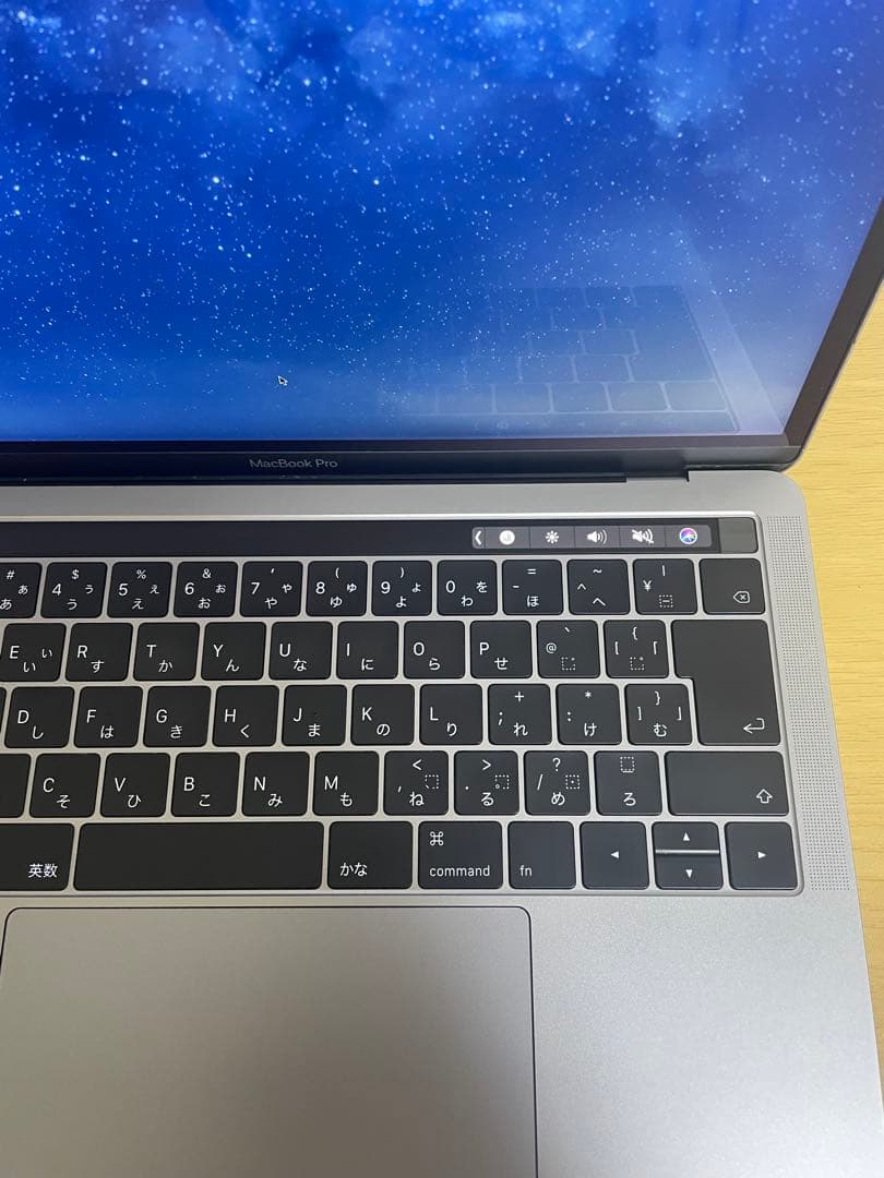 「美品」 MacBook Pro 13インチ 充電回数６１回、大容量　1TB
