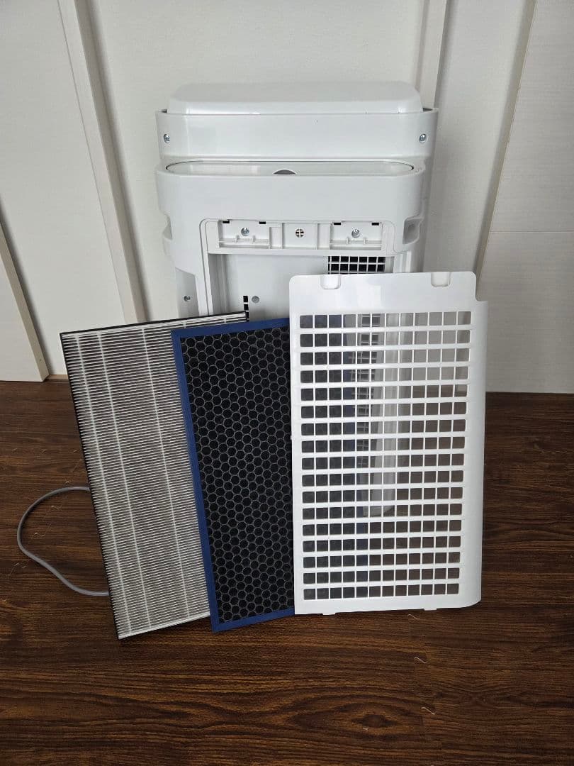 N*様 SHARP シャープ 加湿 空気清浄機 KC-P50-W