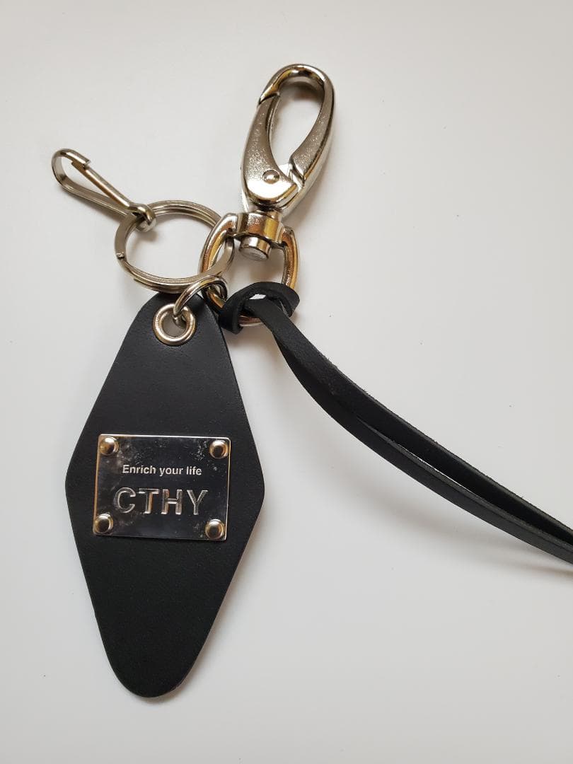 【CTHY】 LEATHER ROOM KEYRING