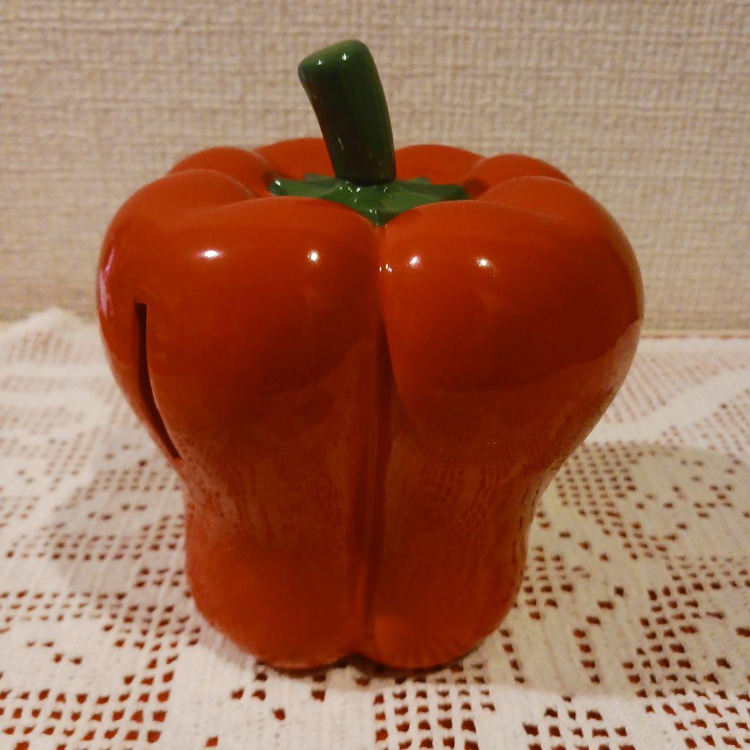 p*ん様 内藤ルネ貯金箱 パプリカ