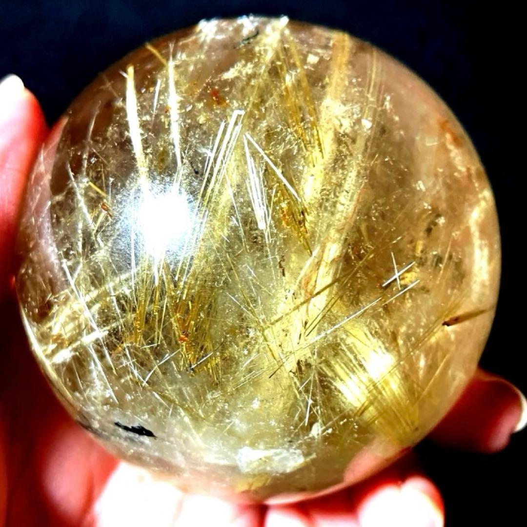 超大玉　63mm ゴールドタイチンルチルクォーツ　丸玉　スフィア　金針水晶