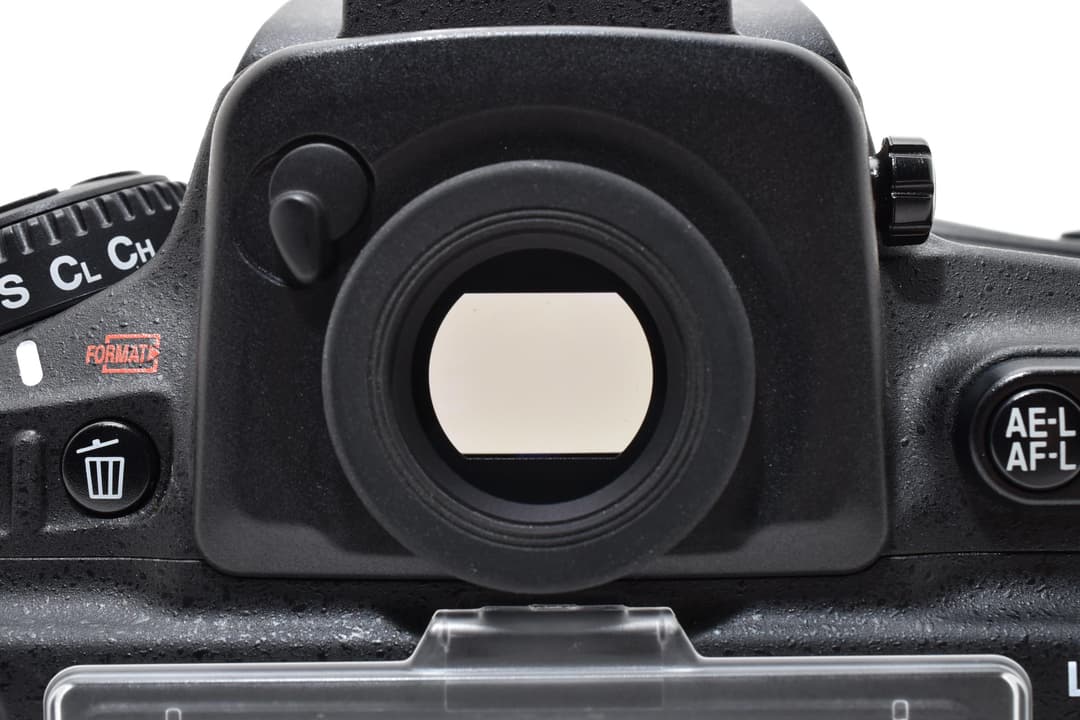 ■1505ショットのほぼ新品■ ニコン D810 #C750