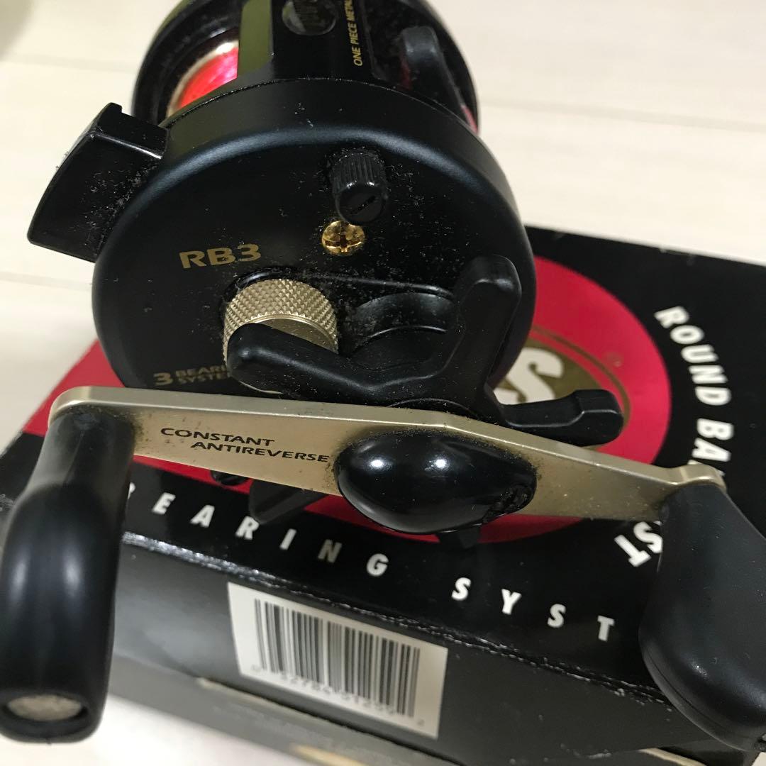 Lews リール