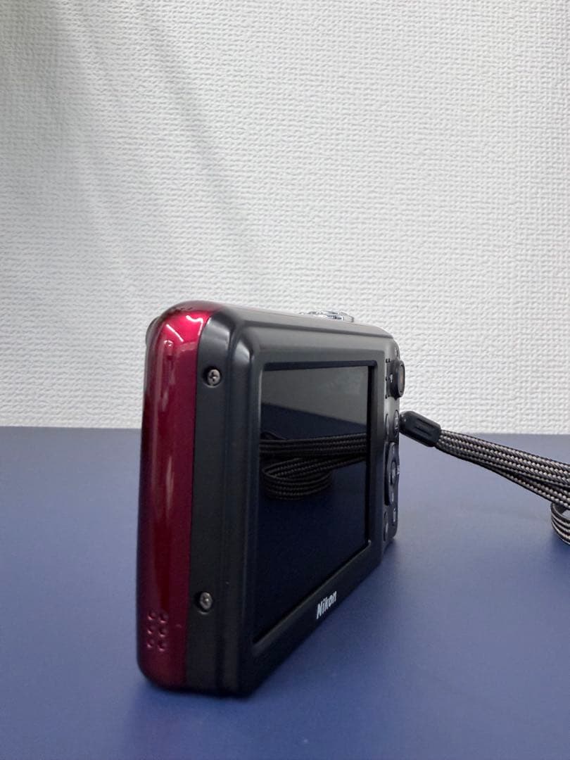 Nikon COOLPIX 赤A10