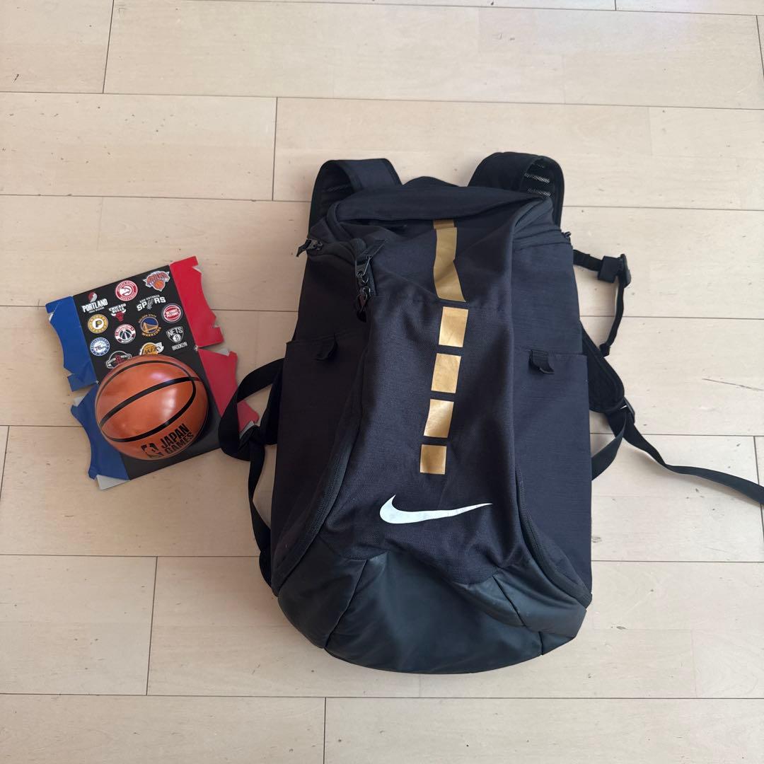 ナイキバスケリュックと2022NBA JAPAN GAMESのクッキー缶セット