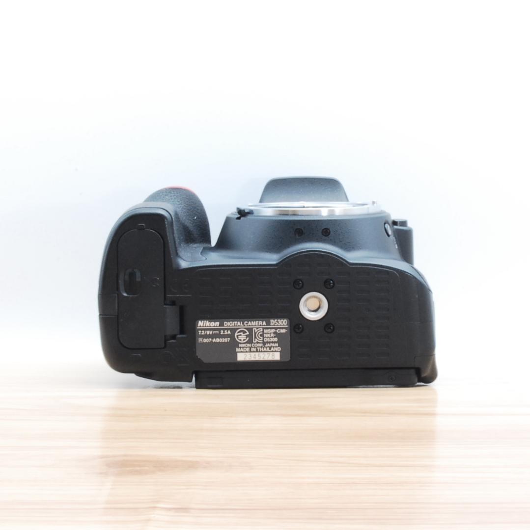 ポッキー⭐️新品級！ショット数3522回♪⭐️Nikon D5300 ダブル