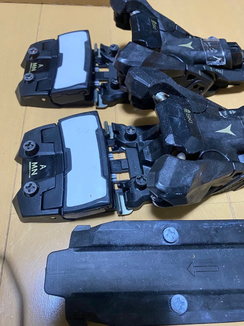 Atomic SHIFT2 MNC 10 ビンディング