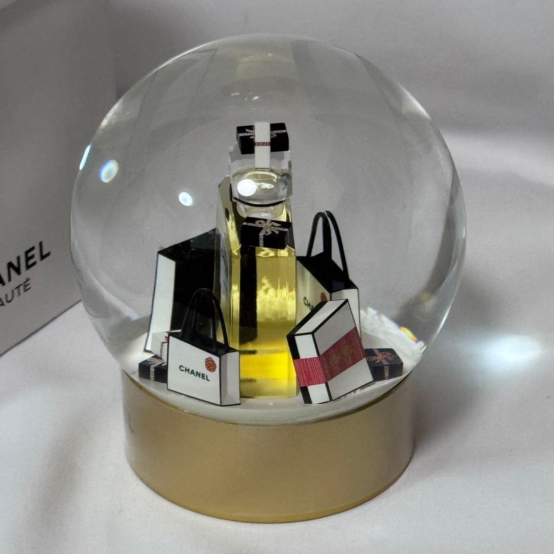 CHANEL N°5 100周年記念 VIPギフト スノードーム 2021