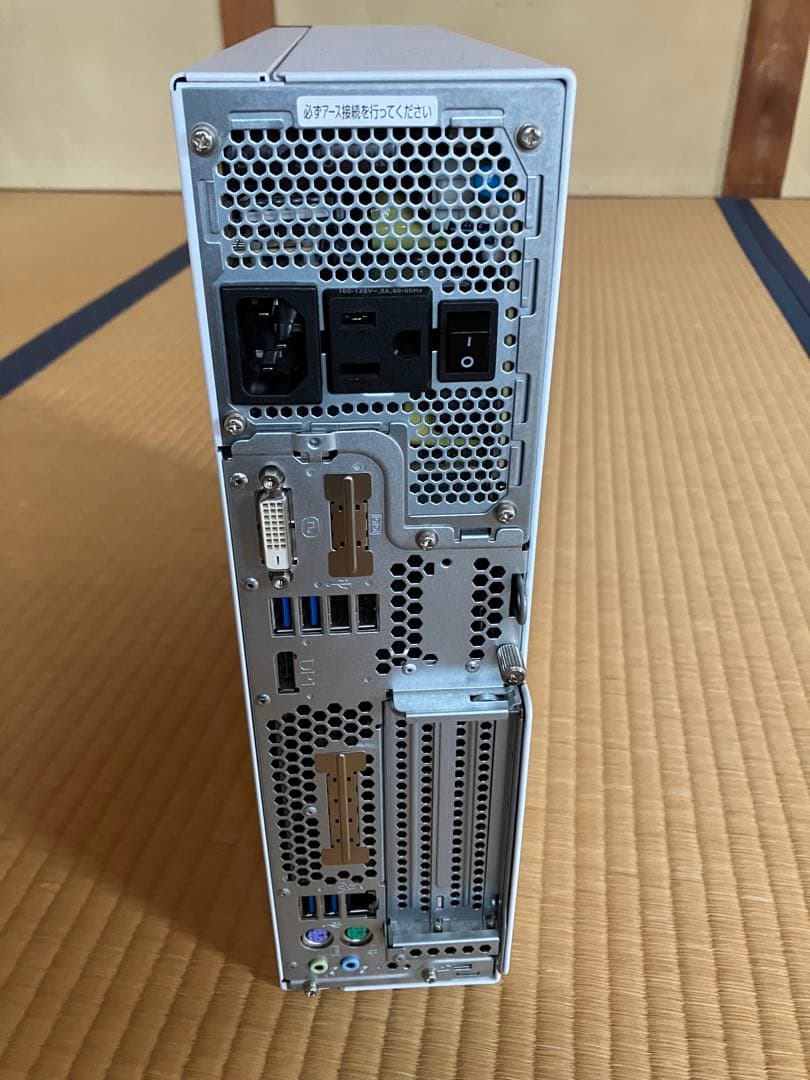 Windowsデスクトップ FUJITSU ESPRIMO D586/MX Core i7 6700
