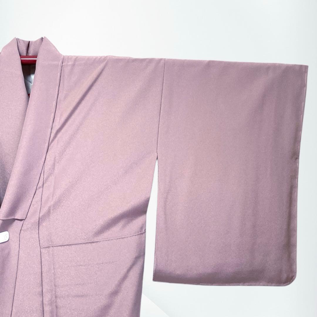 【未使用美品✨】東レシルック　洗える着物　色無地　紅藤色　紋付　手縫い仕立てO1
