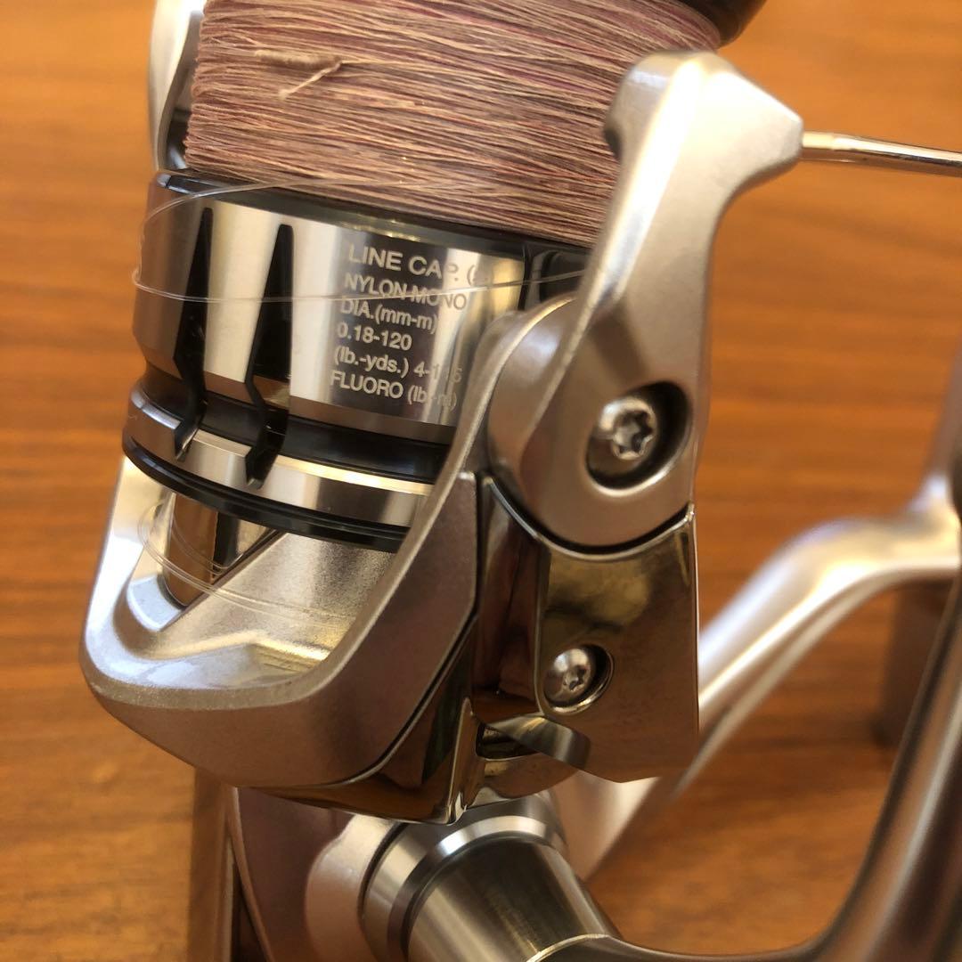 Shimano 19ストラディック　スピニングリール 2500S L