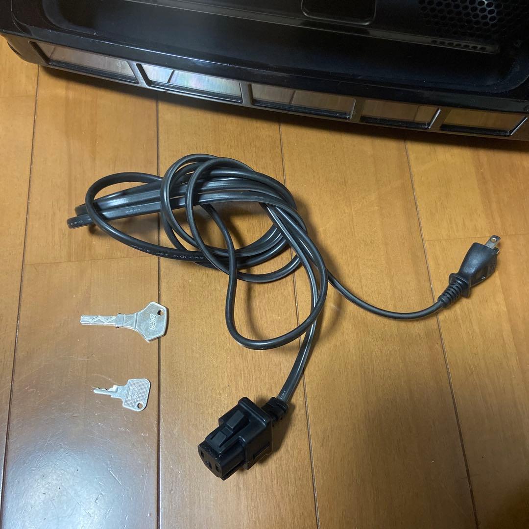 【ユウワ】