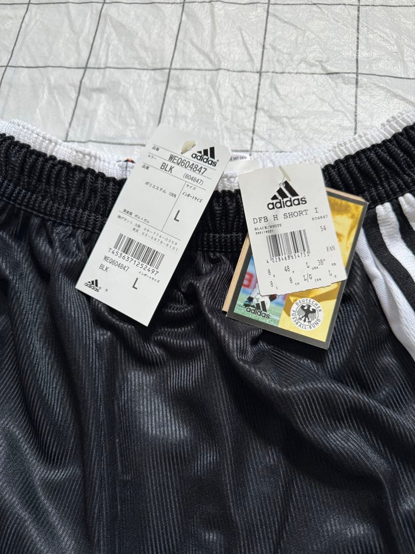 超激レア　adidas ドイツ代表　ショートパンツ　デッドストック　新品未使用品