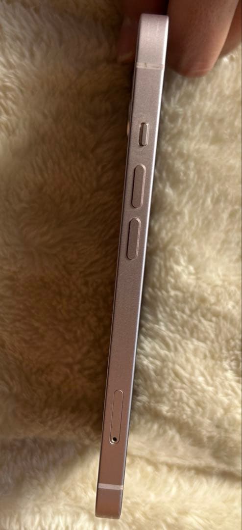 iPhone 13 本体