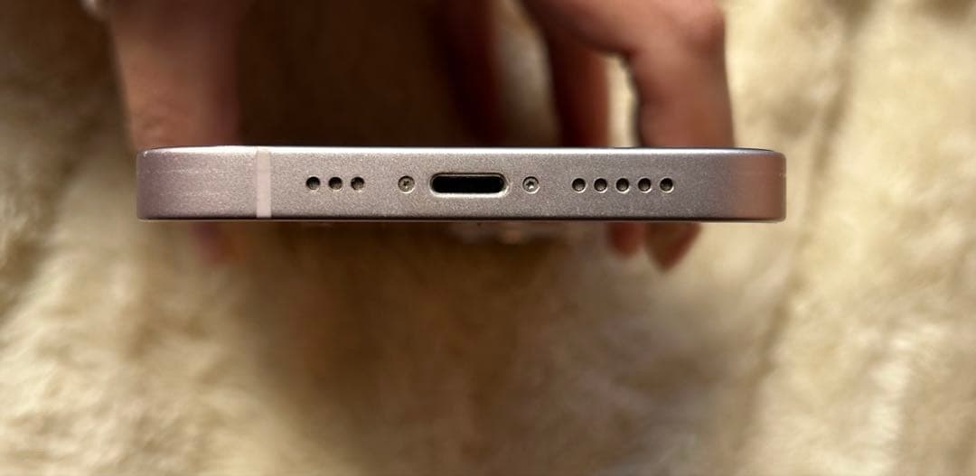 iPhone 13 本体
