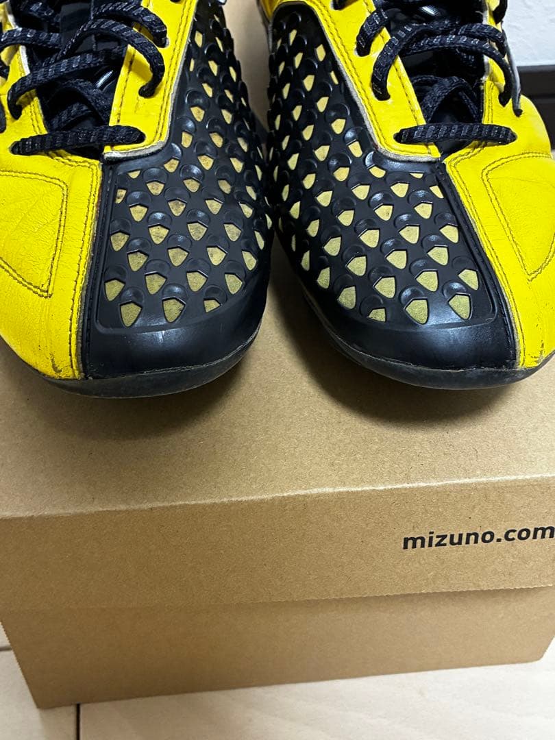Mizuno イグニタス限定モデル