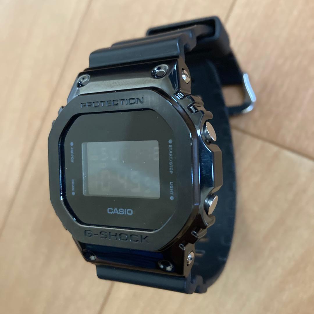 時計 GM-5600B-1