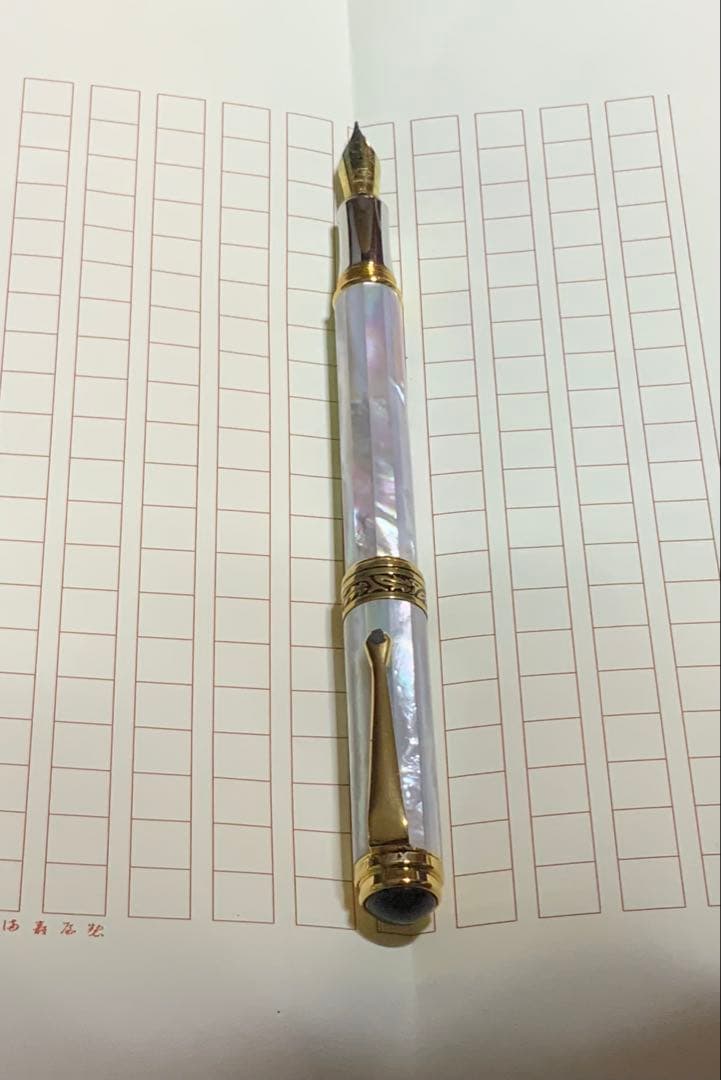 Xezo white mother of pearlの美しい万年筆 おまけあり