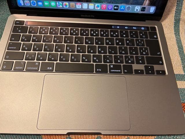 美品 10th　Apple Mac Book Pro A2251　(1)