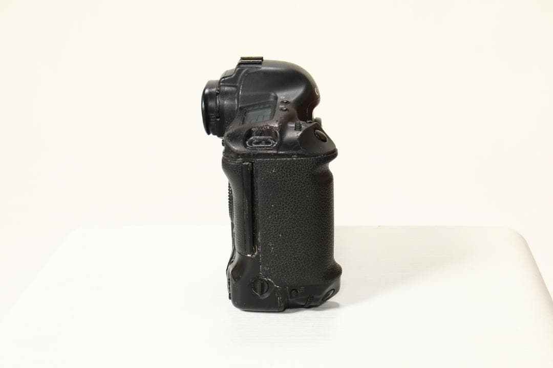 Canon EOS-1Ds Mark ii ボディ & バッテリー