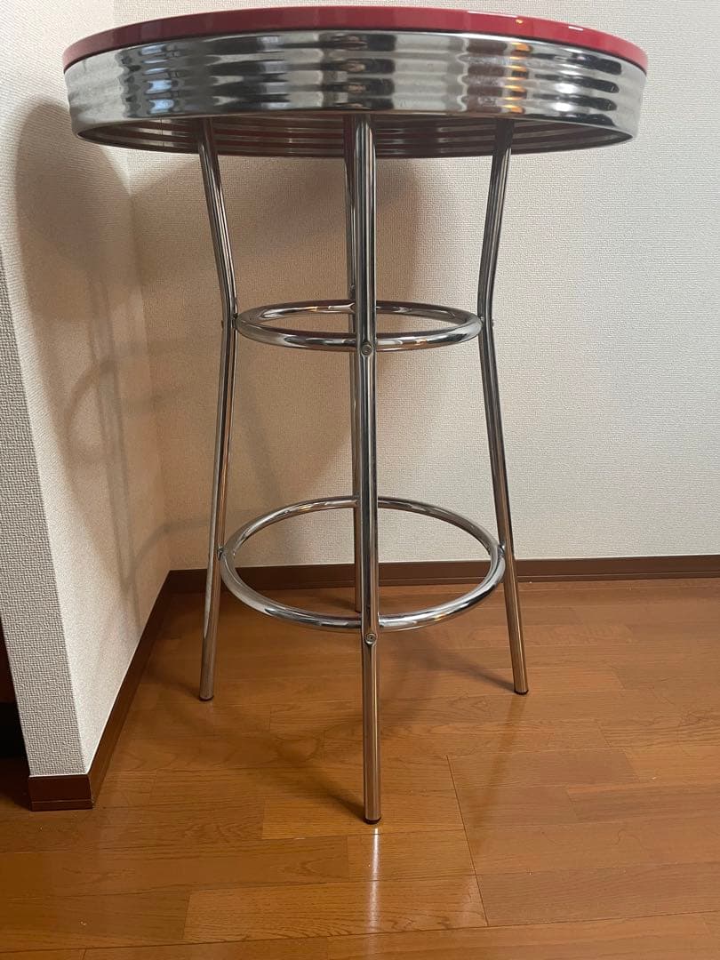 コカコーラ　ハイテーブル
