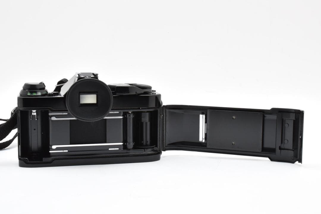 完動品☆ Canon AE-1 Program NFD 35-70mm F1.4