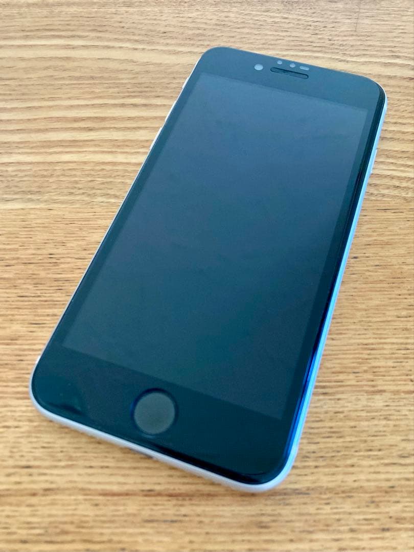 Apple iPhone SE（第2世代）64GB 美品