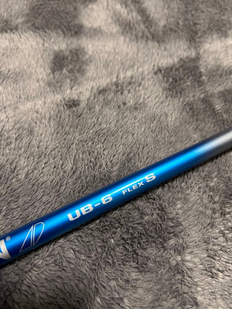 タイトリスト　ツアーAD UB 6S ドライバー用 タイトリストスリーブ付