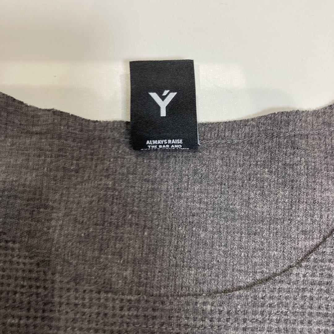 LYFT グレー　トレーナーMサイズ　超美品　完売品