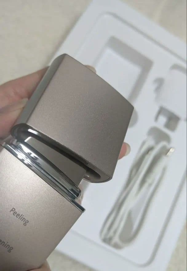 TBC Aqua Peel Clear 美顔器