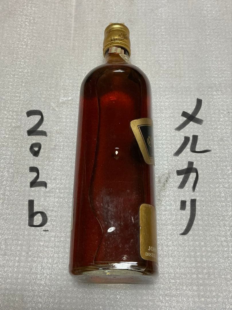 Johnnie walker／BLACK LABEL。【古酒　通関ラベル付き】。