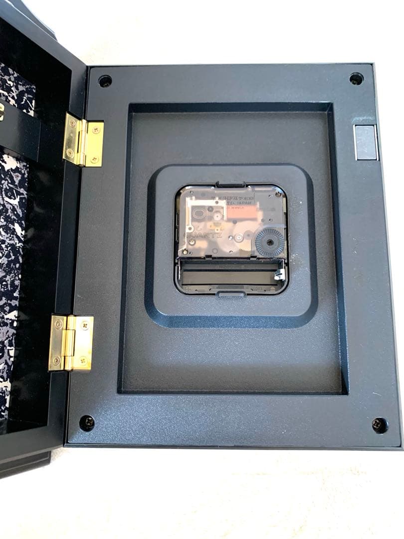 1993年のキーホルダーBOX時計付き未使用品 QUARTZ美品