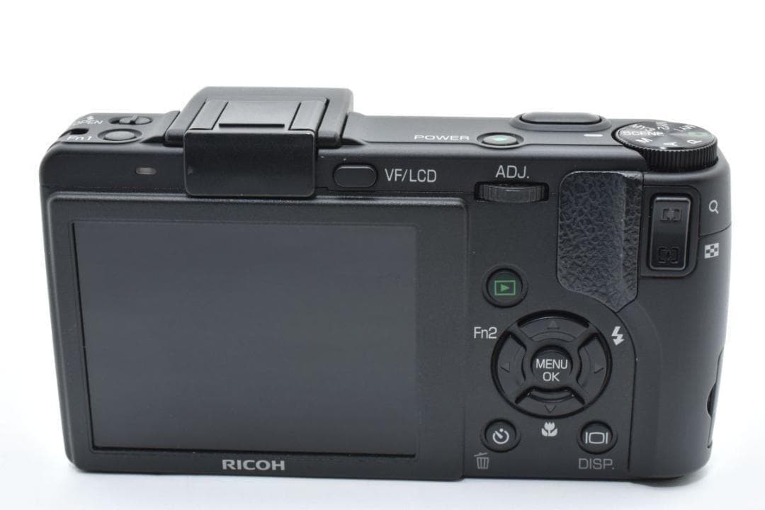 【大人気】RICOH リコー GX200 コンパクト デジタルカメラ コンデジ