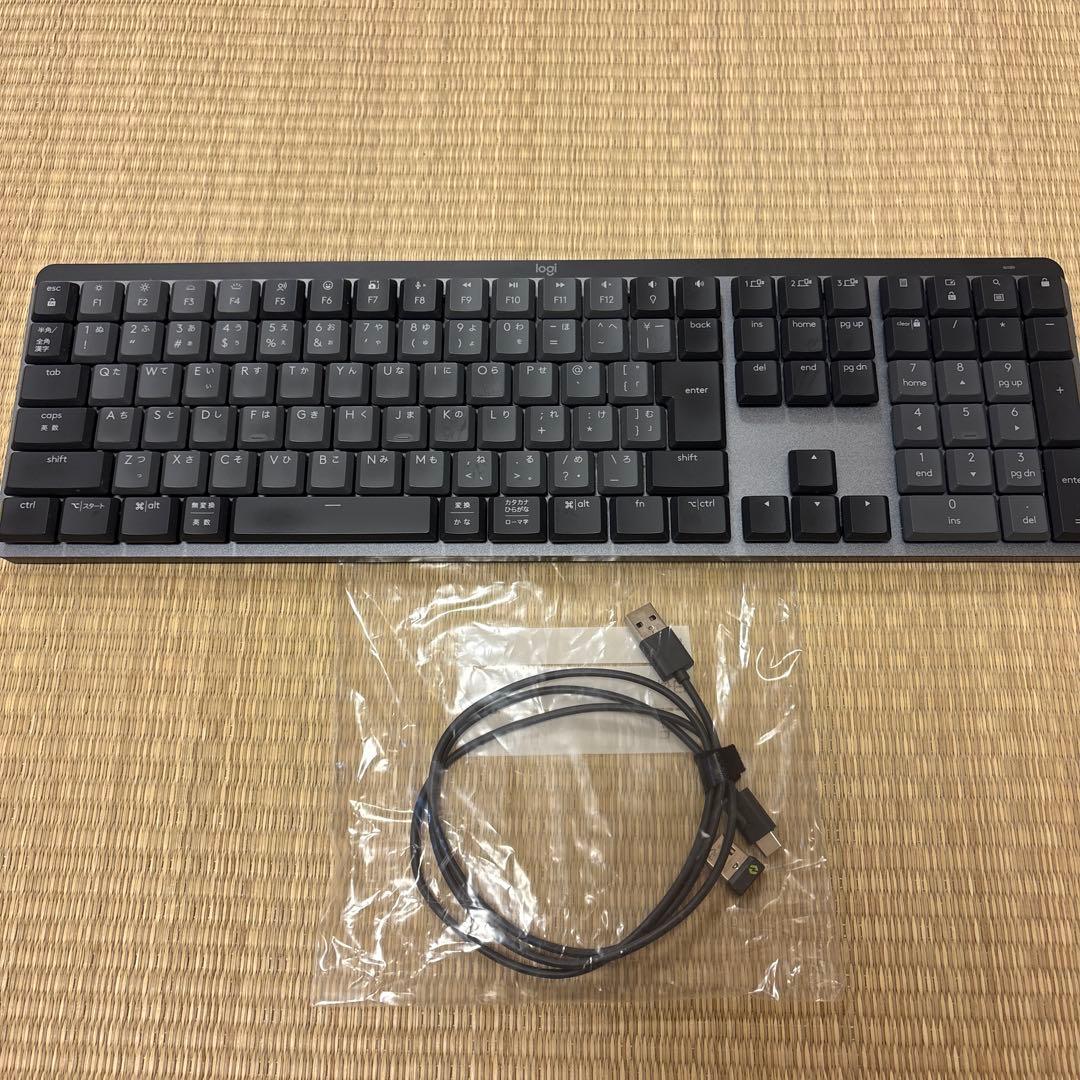 Logicool(ロジクール)赤軸　キーボード　メカニカルキーボード