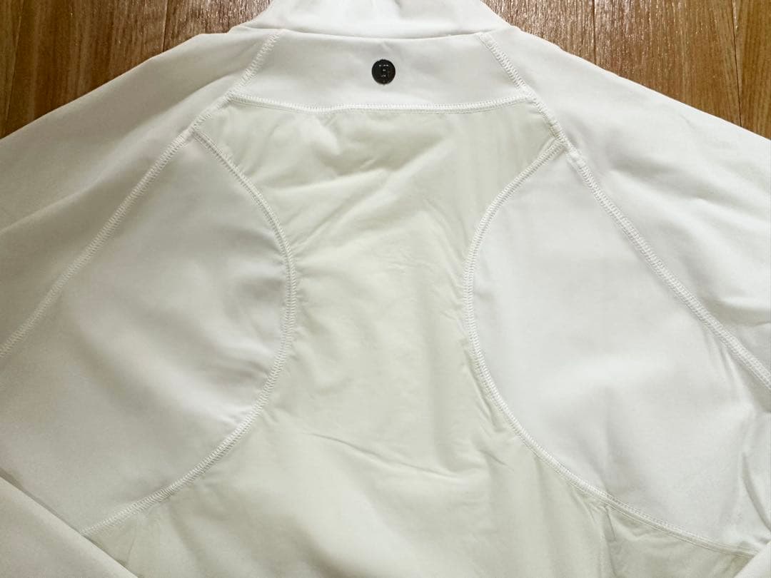 定価27,500円タグ付ブリーフィングWINDBLOCK UNDER SHIRT