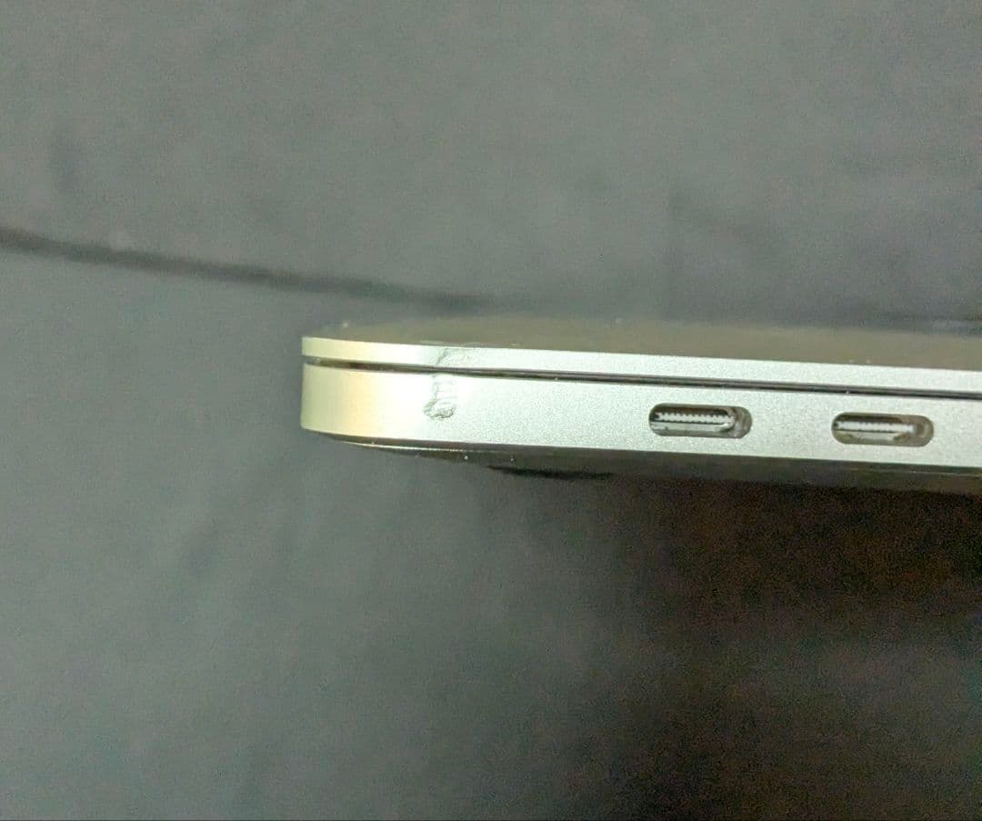 MacBook Pro 2017 Touch Bar搭載モデル