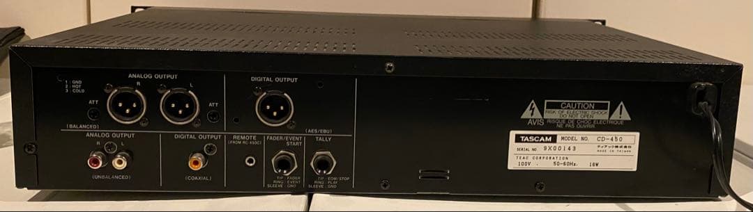 TASCAM CD-450 プレーヤー業務用機器　オーディオ【2/1値下げ】